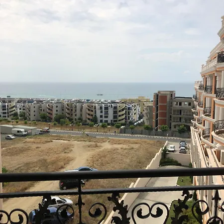 Amazing Facing The Sea Burgas