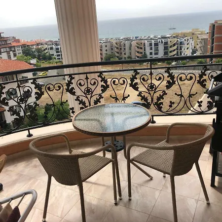 Amazing Facing The Sea Burgas